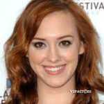 Andrea Bowen